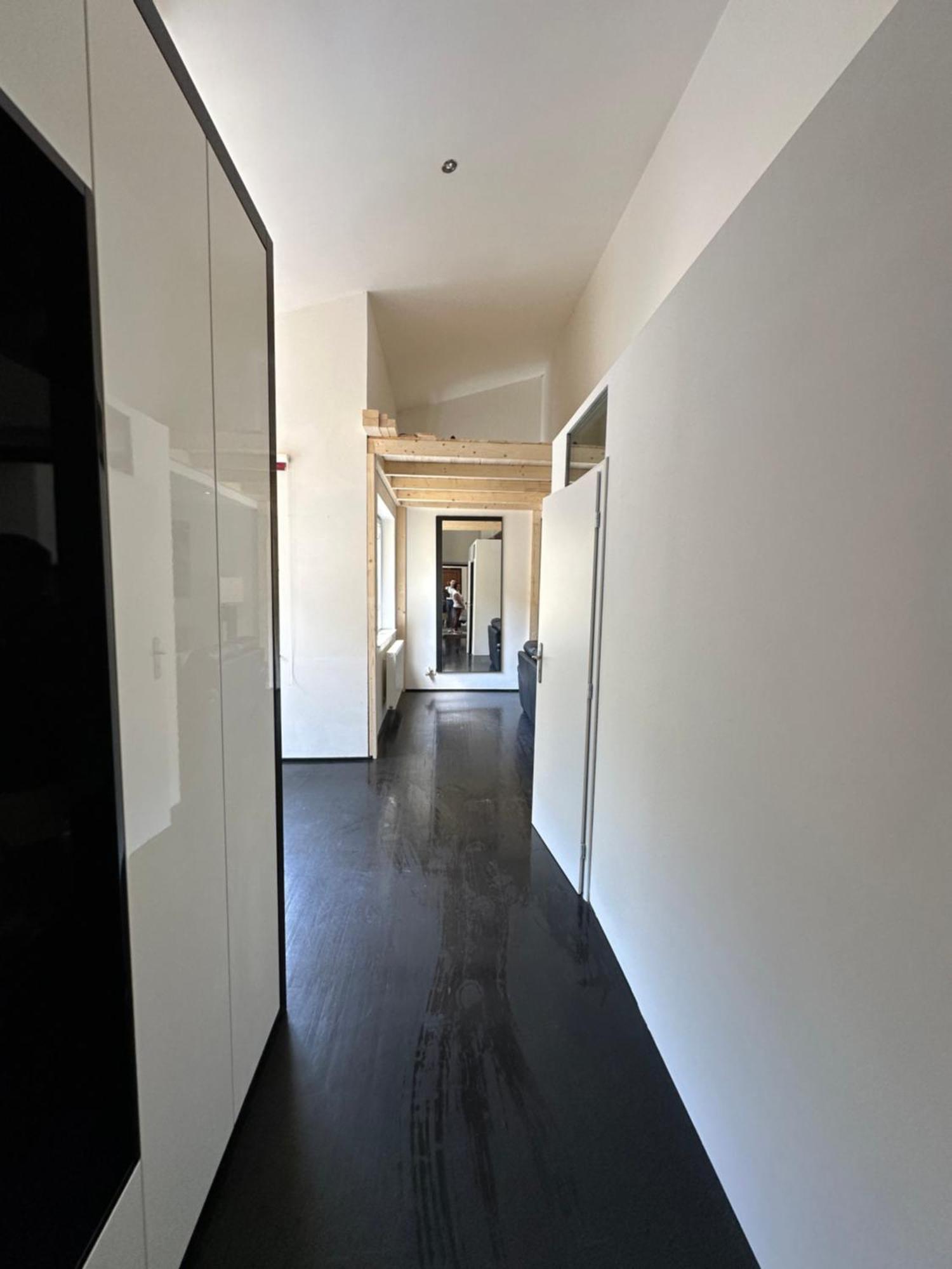 Apartment Spacious Karlin Lofty